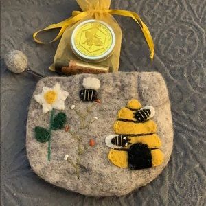 Wool Pouch & Honey Products